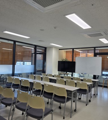 부분리모델링 사진그대로 주차교통 아주 용이함