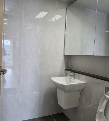 판상형구조로 채광과 통풍 완벽 욕실2